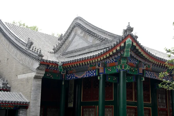 中国のデザインの宮殿の屋根の詳細 — ストック写真