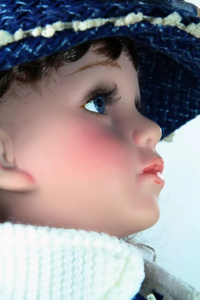 Puppe Mit Blauen Augen — Stockfoto