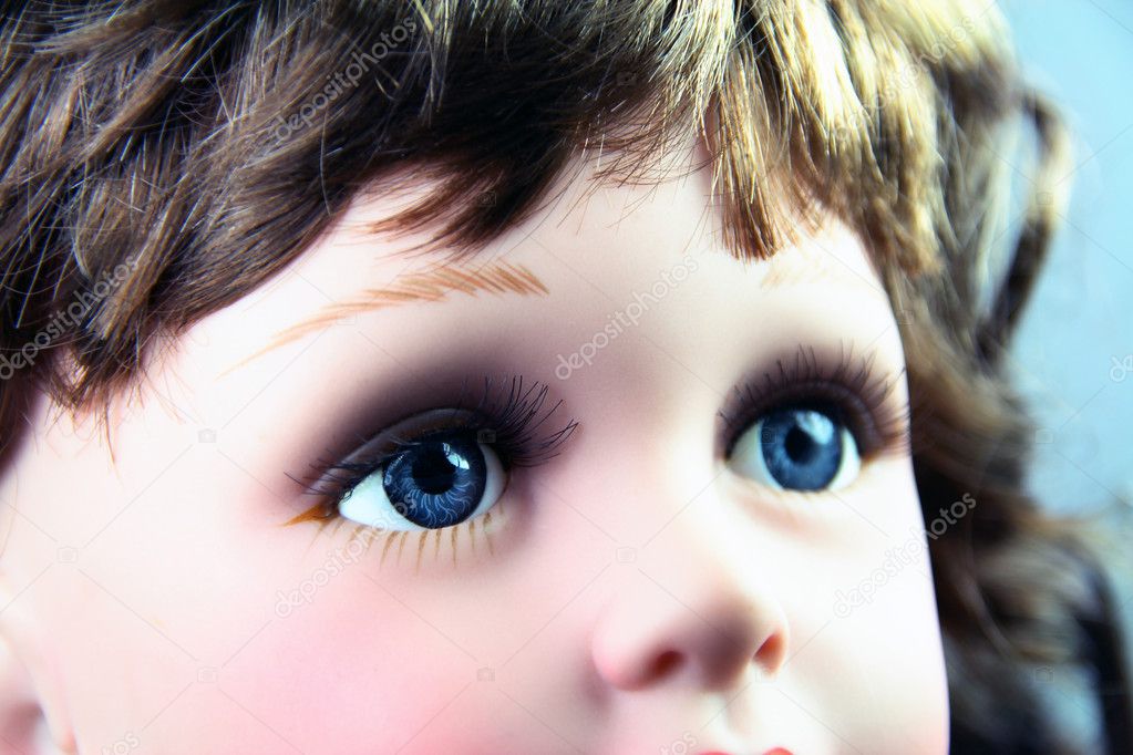 Doll with pair blue eyes