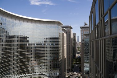 İdari bina ve İş Merkezi