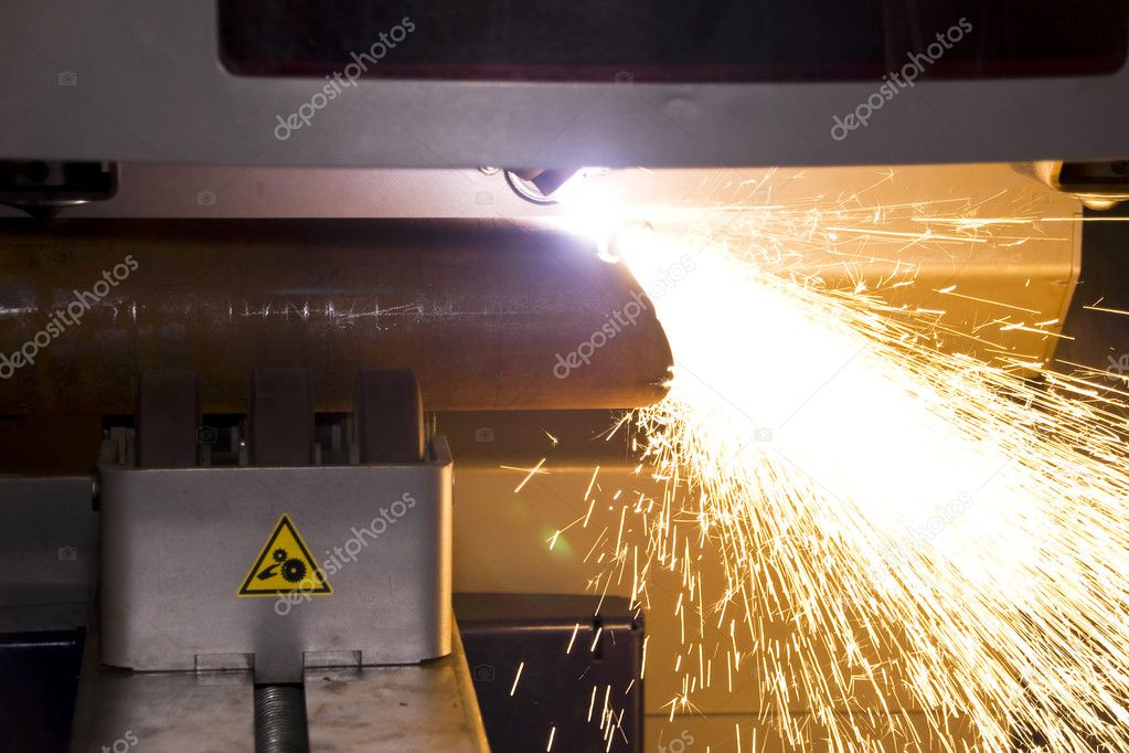 Cutting steel tube
