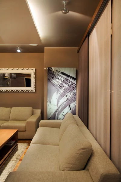 Interior Moderno Apartamento Com Mobiliário Artesanal Equipamentos Iluminação — Fotografia de Stock