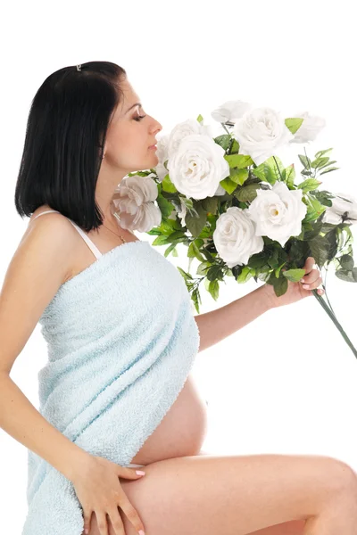 怀孕与玫瑰 — 图库照片