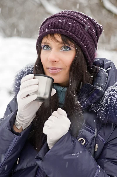 Winter meisje portret — Stockfoto