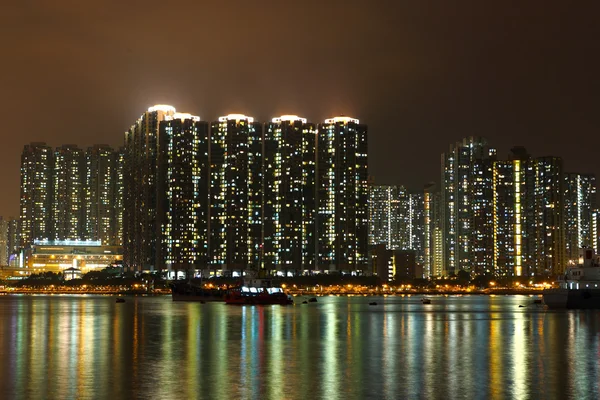 Гонконг ночью — стоковое фото