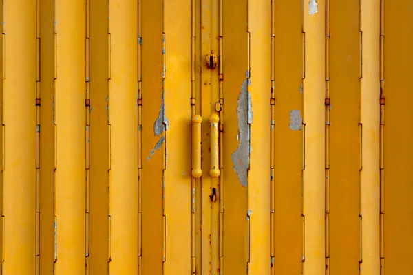 Cancello Metallo Giallo — Foto Stock