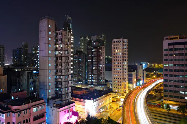 Provoz v noci v hong Kongu — Stock fotografie