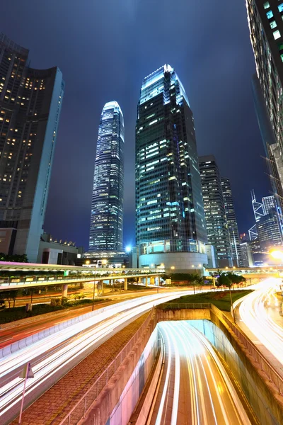 Modern stad på natten — Stockfoto