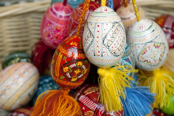 Stock image Wattled basket with multi-coloured Easter eggs