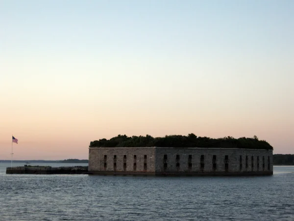 戈哥堡位于缅因州波特兰港口入口处的卡斯科湾猪岛边缘 费迪南多 戈爵士以缅因州殖民地老总的名字命名 — 图库照片