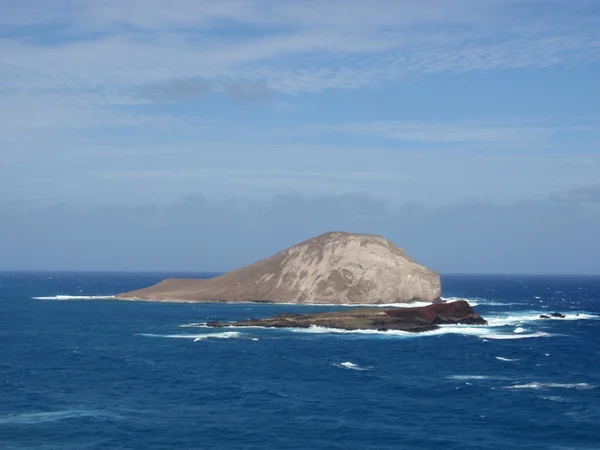 Carmen-sziget és Kaohikaipu sziget az Oa windward part — Stock Fotó