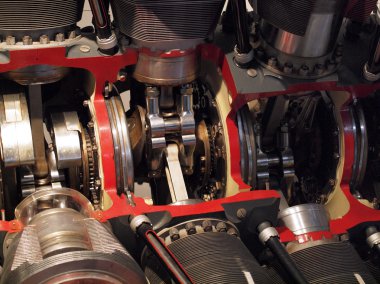 Bir ekran ateş büyük klasik uçak motor piston