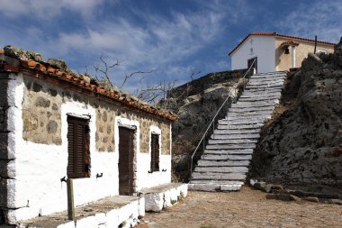 Küçük kilise Tepesi üzerinde