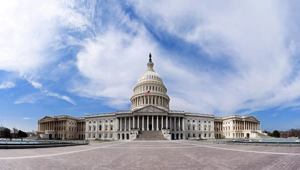 Капитолий США - здание правительства — стоковое фото