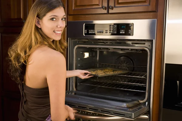 Kadın pişirme tanımlama bilgisi