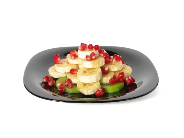 Fruit Salad Fruit Slices Black Dish Isolated White Background — Stock Photo, Image