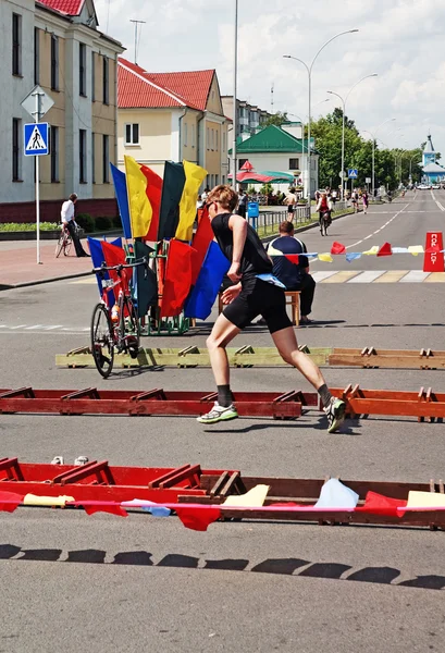 Concursos de Douathlon en Drogichin ciudad, la región de Brest, Be — Foto de Stock