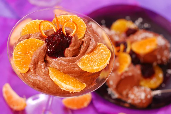 Chocolate mousse with oranges — Stock Photo, Image