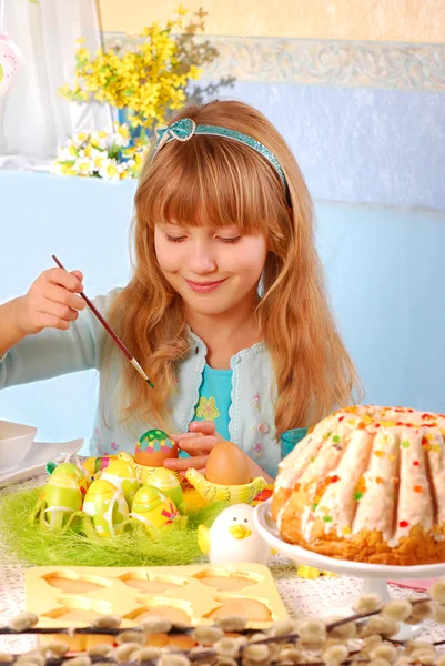 Young Girl Painting Easter Eggs Table — Stock Photo, Image