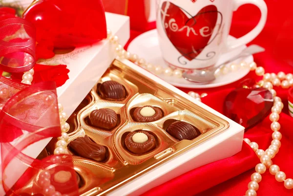 Коробка Шоколада Чашка Кофе День Святого Валентина — стоковое фото