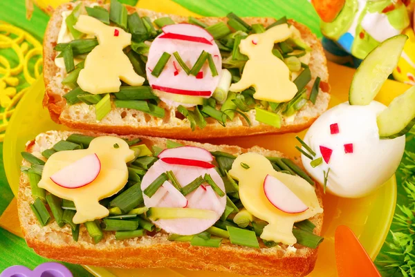 Velikonoční snídaně pro děti — Stock fotografie