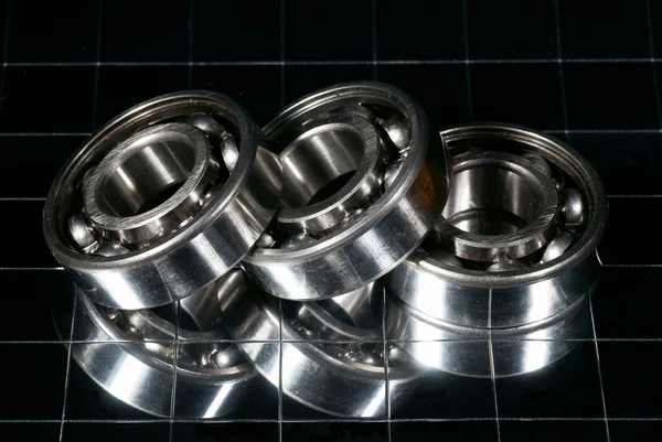 The steel bearing, photo with reflexion — Stock Photo, Image