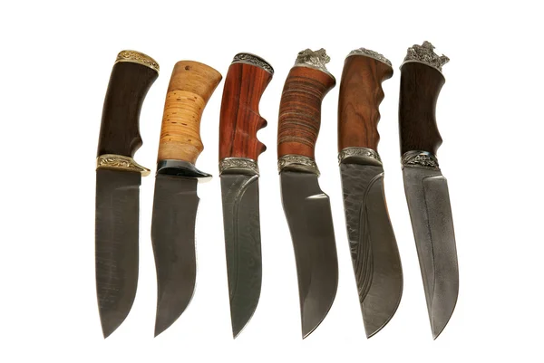I coltelli da caccia su sfondo bianco — Foto Stock