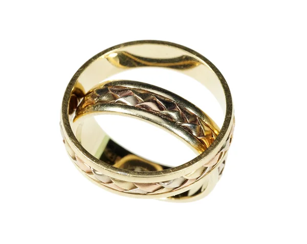 白い背景に金の結婚指輪 — ストック写真