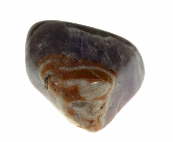 紫晶在白色背景上的矿物 — 图库照片