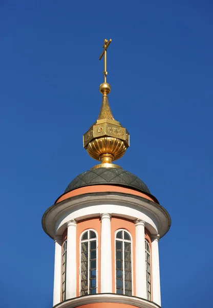Eglise-est photographié dôme en Russie . — Photo