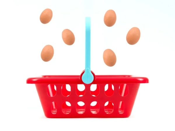 Eier in einem Korb — Stockfoto