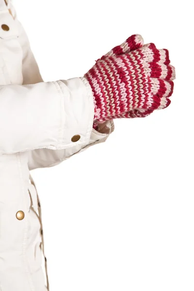 Donna mano in guanti colorati e caldi isolati su bianco — Foto Stock