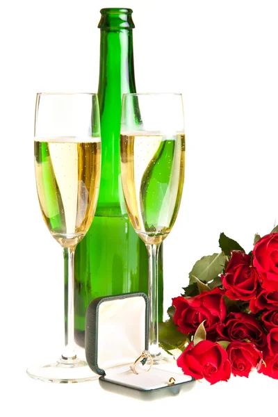 Valentýna Růže Šampaňské Víno Izolovaných Bílém — Stock fotografie