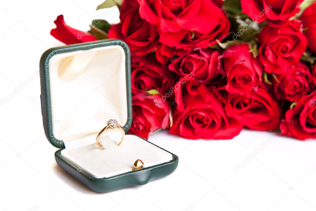 Valentine's day roses engagement ring — Stock Photo © mathom #4619864