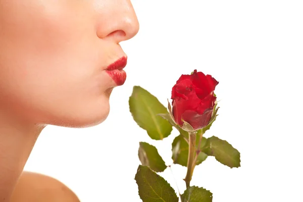 Όμορφη Γυναίκα Καυκάσιος Κόκκινα Τριαντάφυλλα Άσπρο Φόντο Απομονωμένες — Φωτογραφία Αρχείου