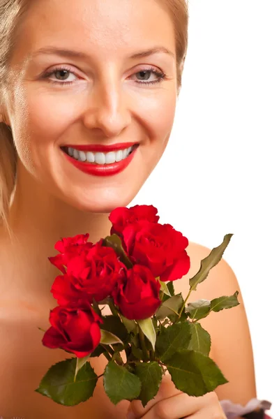 Mulher Branca Bonita Com Rosas Vermelhas Fundo Isolado Branco — Fotografia de Stock