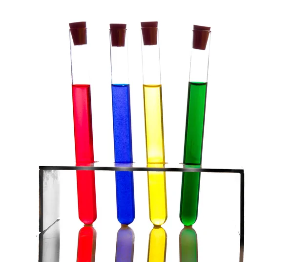 Labolatory Glaswerk Met Kleurrijke Vloeistoffen Geïsoleerd Wit — Stockfoto