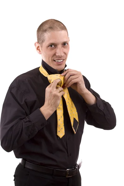 Man makink en slips — Stockfoto