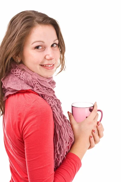 Улыбающаяся женщина с чашкой — стоковое фото
