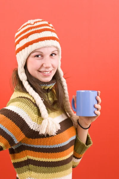 Usmívající se žena s cup — Stock fotografie