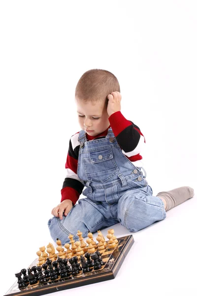 Childre che gioca a scacchi — Foto Stock