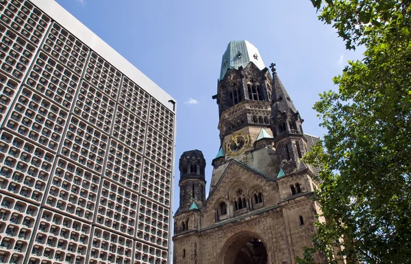 在柏林被毁坏的教会 — 图库照片