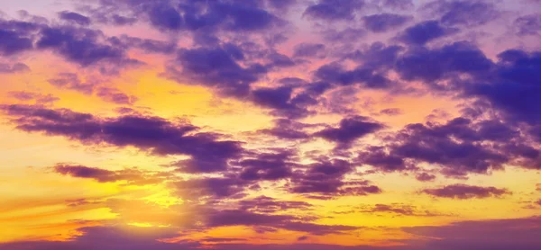 Mooie zonsondergang — Stockfoto