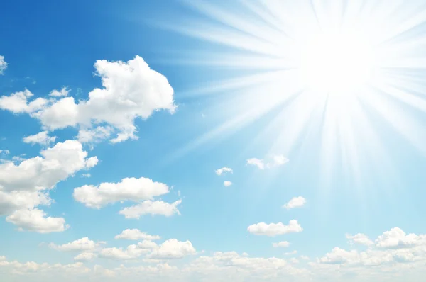 Sun on blue sky — Stock Photo, Image