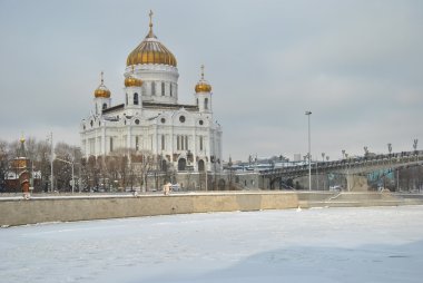 İsa saviour kış katedral ve kaplı Buz Moskova Nehri