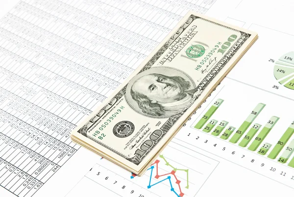 Charts, diagrams and money — Stock Photo, Image