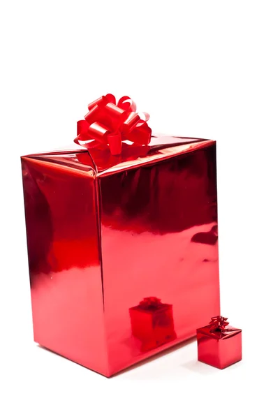 Två röda gåvor lådor — Stockfoto