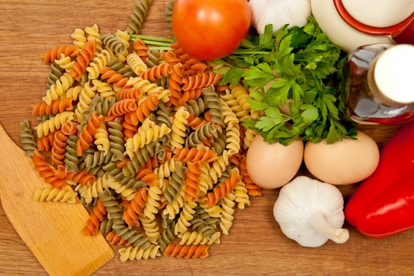 スパゲッティや野菜 — ストック写真