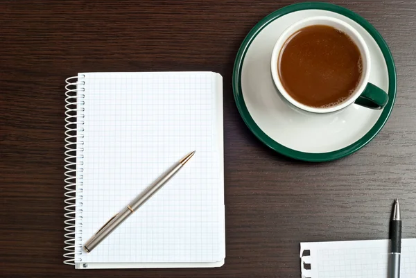 Notebook, pen & coffee — Stock Photo, Image