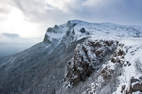 Высокая Гора Покрытая Льдом Снегом — стоковое фото